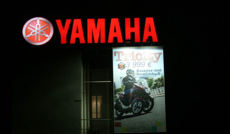 Publicité extérieur grand format pour Yamaha à Paris - PAP