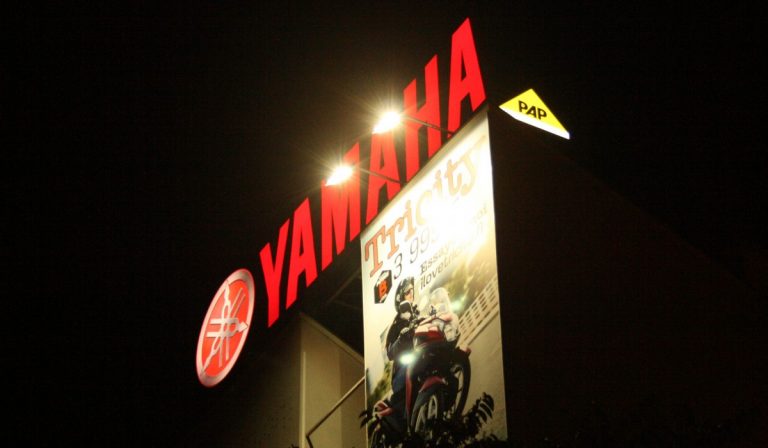 publicité grand format à Paris pour Yamaha - PAP