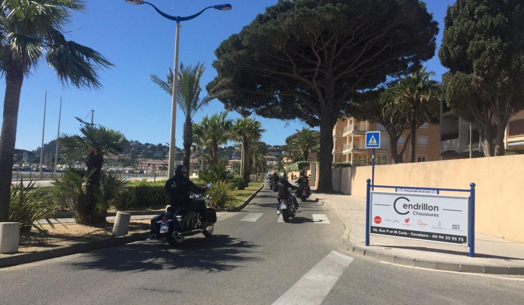 mobilier urbain cavalaire